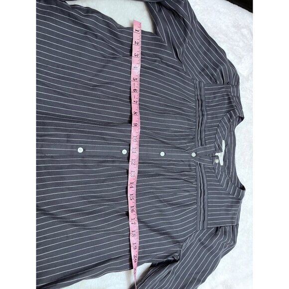 Loft Womens Pinstripe Button-Up Blouse Size M Gray & White 100% Cotton - Picture 3 of 5